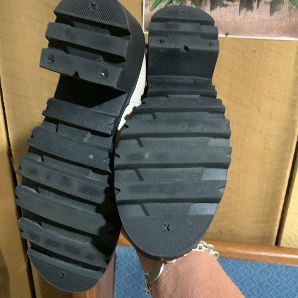 Nicole Miller Lug Sole Boots - Picture 4 of 5